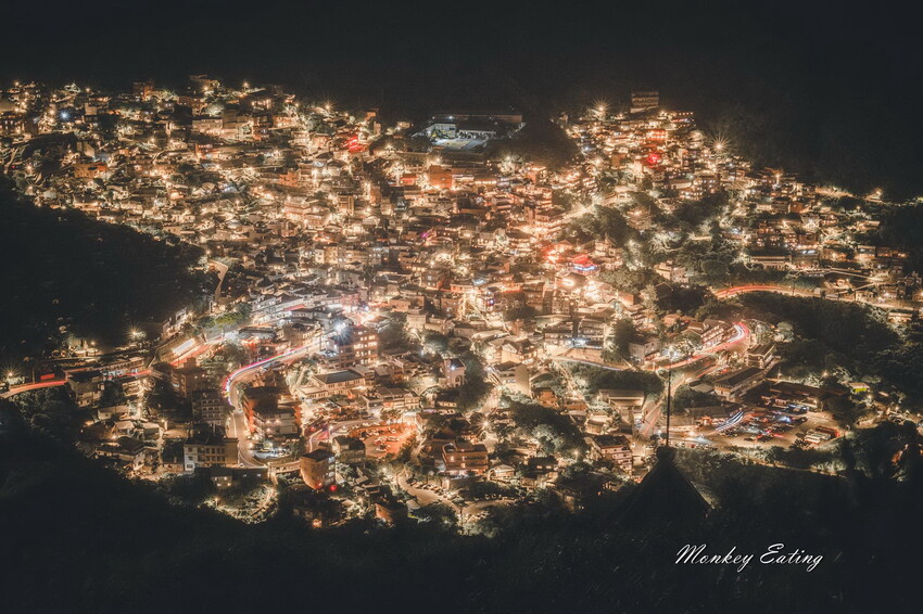 【深澳】象鼻岩SUP日出團｜ODoor專業戶外探險團隊，探索東北角之美，北部SUP立槳推薦 - 貪吃猴的幻想