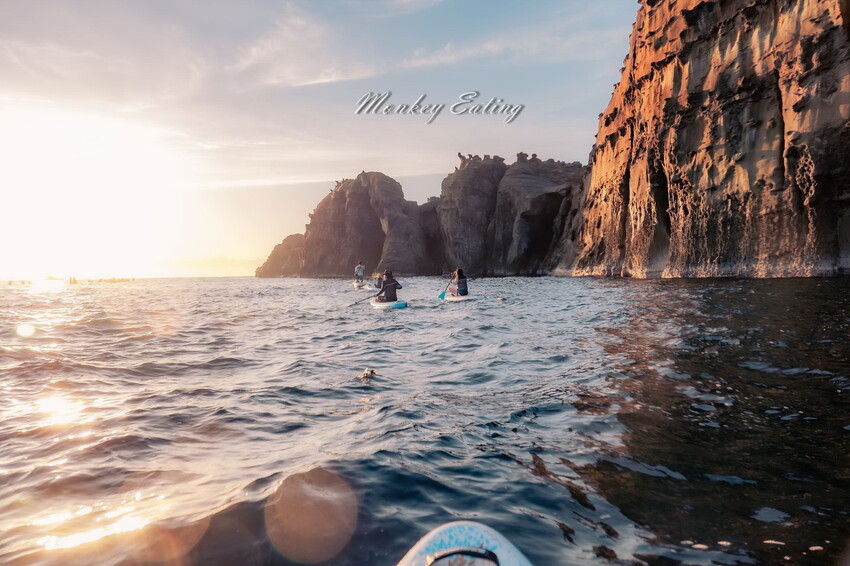 【深澳】象鼻岩SUP日出團｜ODoor專業戶外探險團隊，探索東北角之美，北部SUP立槳推薦 - 貪吃猴的幻想