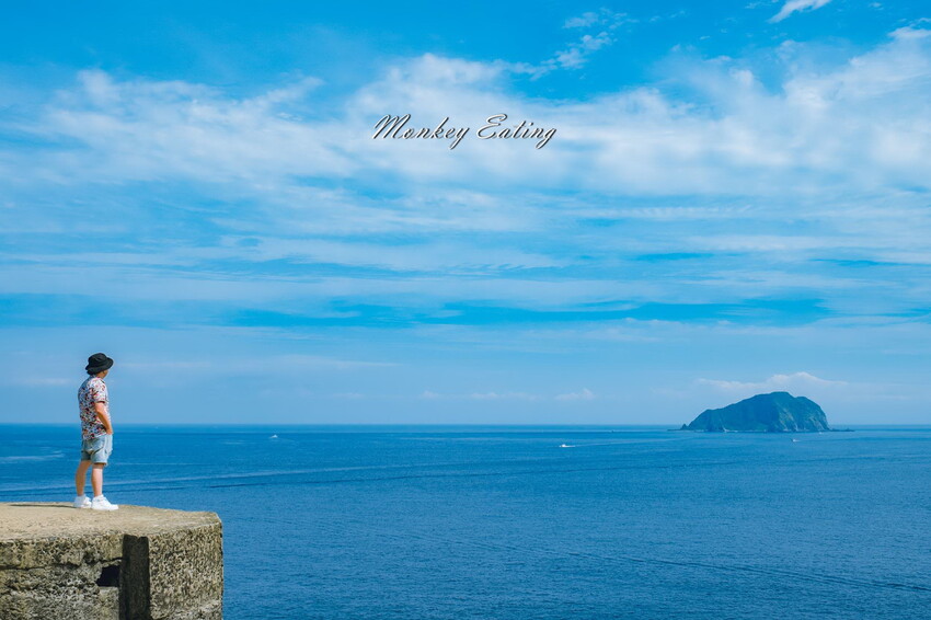 【基隆景點】望幽谷濱海步道|輕鬆好拍夢幻蔚藍步道,順遊潮境公園,八斗子漁港吃美食 - 貪吃猴的幻想