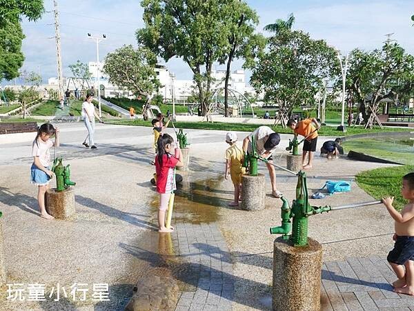 屏東景點｜縣民公園遊戲區再升級｜屏東玩水玩沙