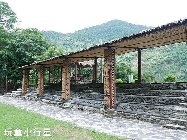 屏東景點｜來義二峰圳，超清澈伏流泉，屏東玩水再+1