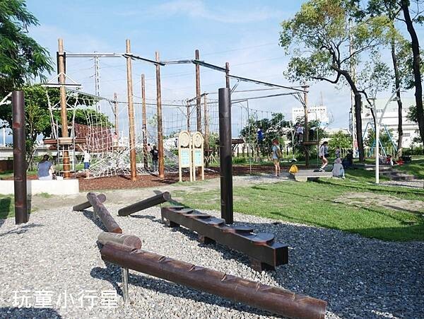 屏東景點｜縣民公園遊戲區再升級｜屏東玩水玩沙