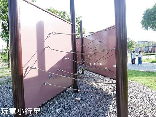 屏東景點｜縣民公園遊戲區再升級｜屏東玩水玩沙