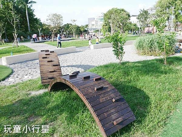屏東景點｜縣民公園遊戲區再升級｜屏東玩水玩沙