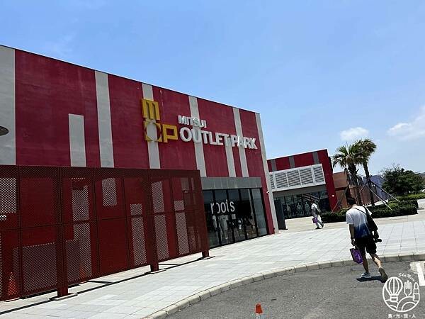 台中震大金鬱金香酒店暑假限定海線最強親子行程台中三井outletSNOWTOWN 雪樂地70.jpg