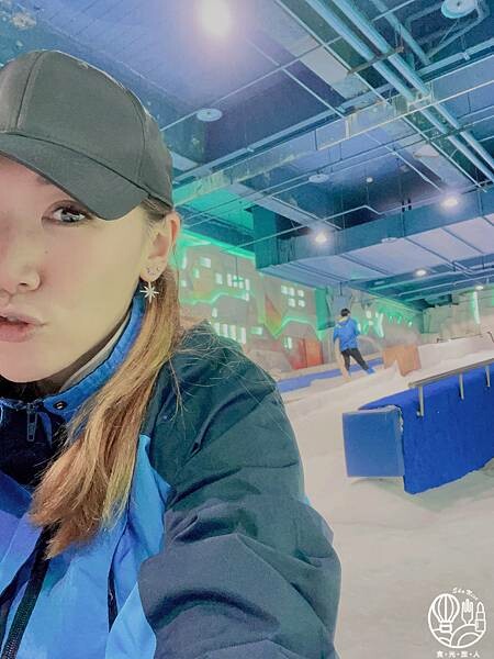 台中震大金鬱金香酒店暑假限定海線最強親子行程台中三井outletSNOWTOWN 雪樂地75.JPG