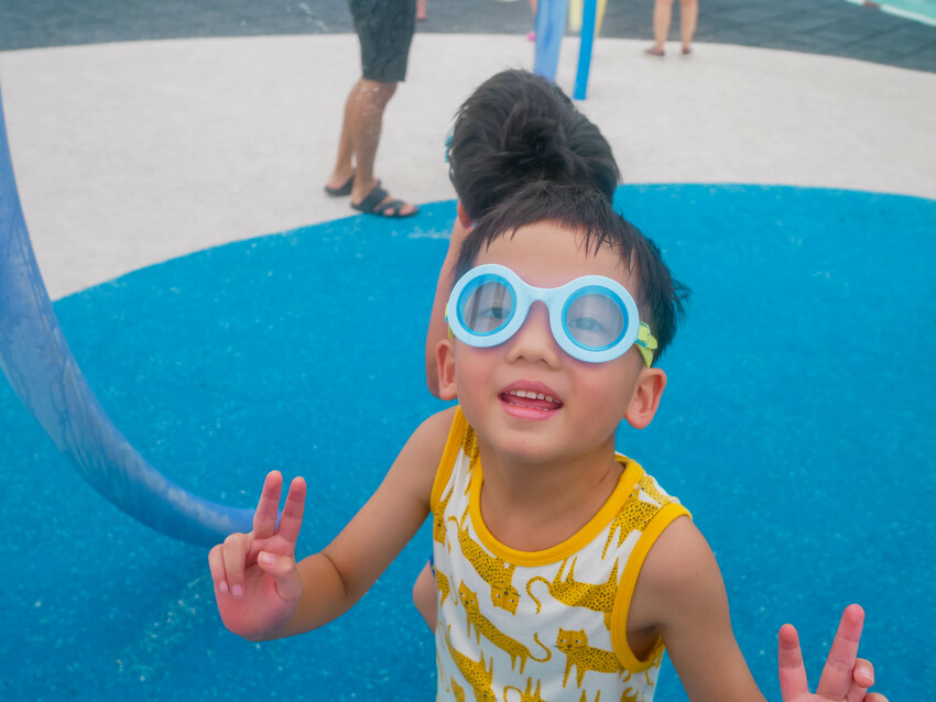 【兒童泳鏡/墨鏡】韓國COCOLIC兒童泳鏡/墨鏡,款式多樣繽紛可愛又時尚