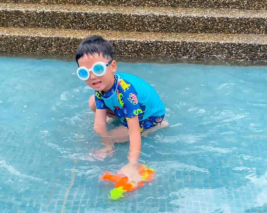 【兒童泳鏡/墨鏡】韓國COCOLIC兒童泳鏡/墨鏡,款式多樣繽紛可愛又時尚