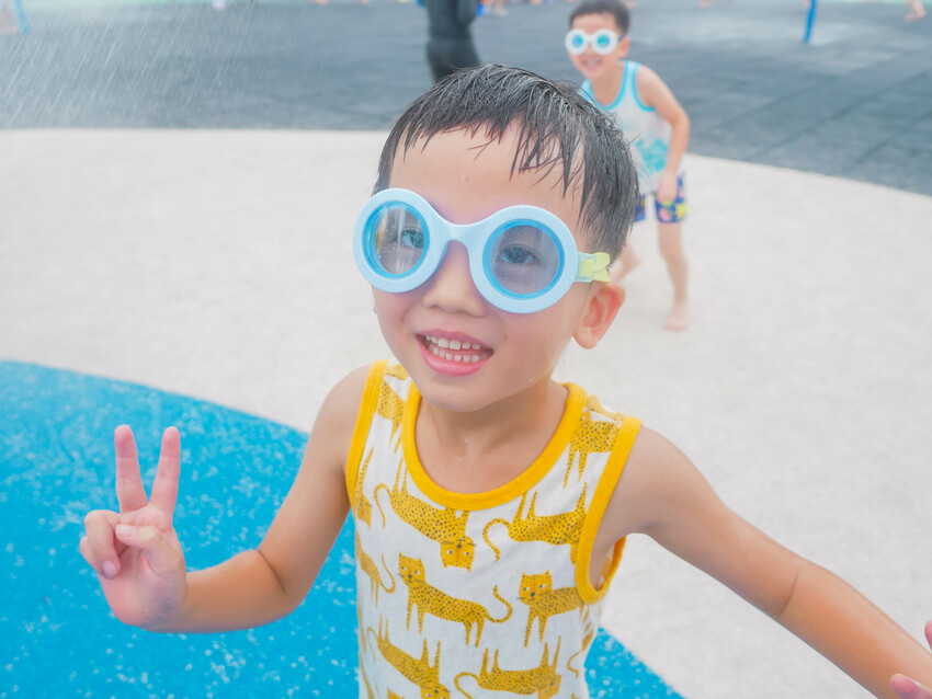 【兒童泳鏡/墨鏡】韓國COCOLIC兒童泳鏡/墨鏡,款式多樣繽紛可愛又時尚