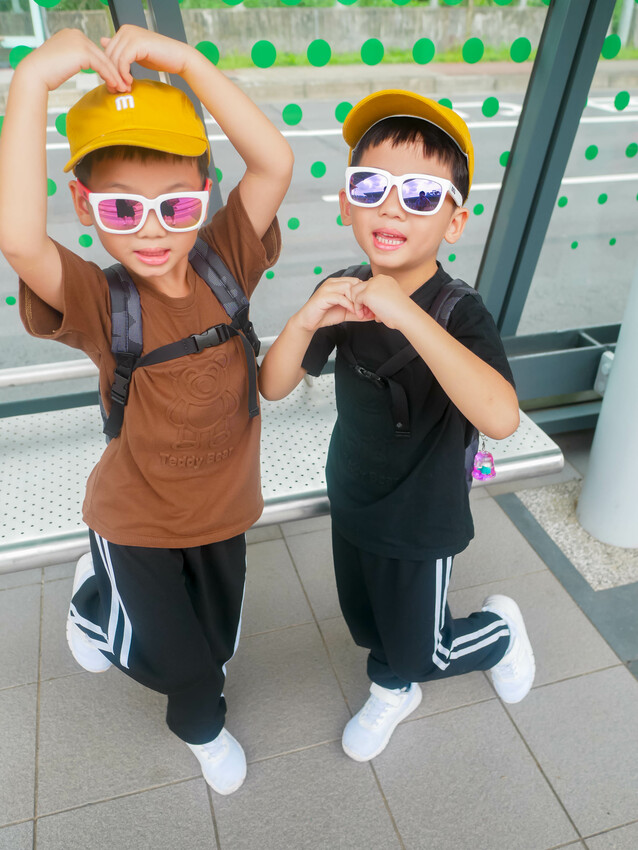 【兒童泳鏡/墨鏡】韓國COCOLIC兒童泳鏡/墨鏡,款式多樣繽紛可愛又時尚