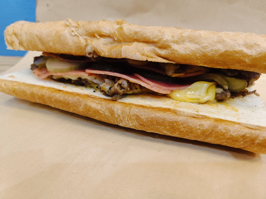 竹東深夜咖啡室「癒咖啡」心靈咖啡室/古巴三明治/咖啡奶酒/花煉小饅頭/西多士/特色的咖啡店