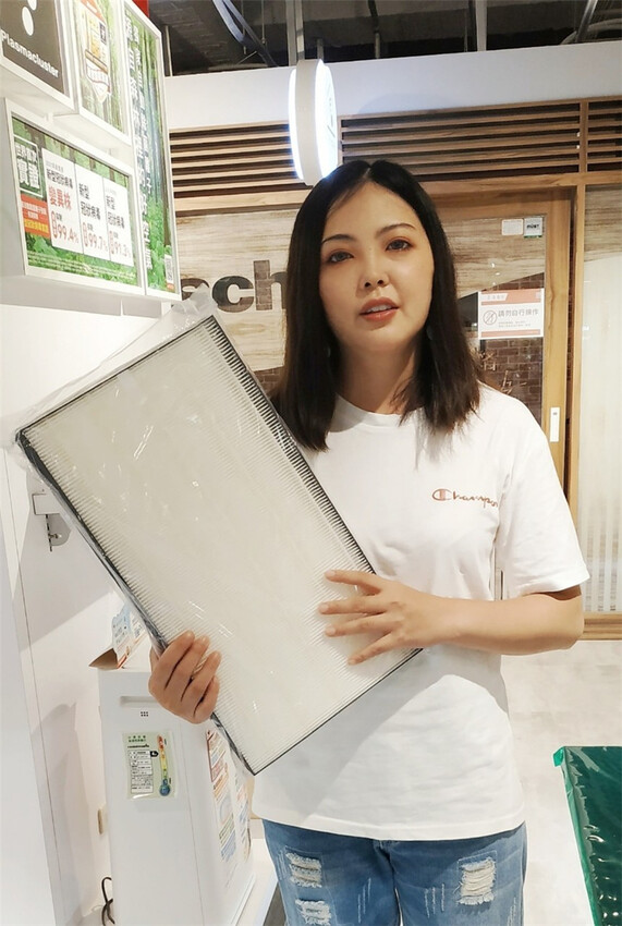 3C開箱｜SHARP夏普AIoT智慧美型鬱金香空氣清淨機，壞空氣的剋星，好讓每天自己都能夠呼吸到新鮮的空氣