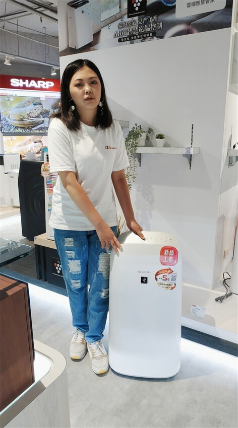 3C開箱｜SHARP夏普AIoT智慧美型鬱金香空氣清淨機，壞空氣的剋星，好讓每天自己都能夠呼吸到新鮮的空氣