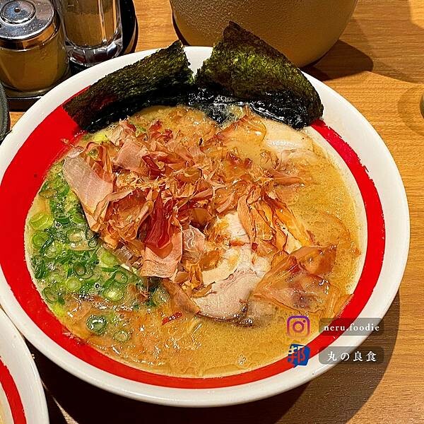 暖暮拉麵｜九州自由行美食推薦 @neru.foodie / 丸の良食
