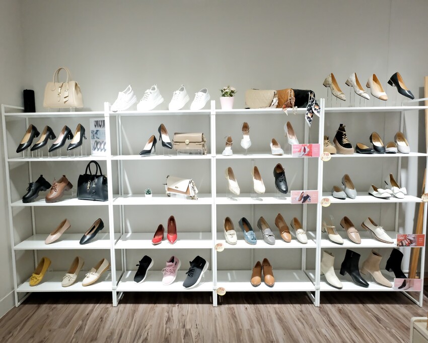 【新北婚鞋推薦】女鞋品牌EPRIS艾佩絲手工女鞋～MIT製造男女平價婚鞋、大尺碼婚鞋、皮鞋推薦～全台有門市可以現場試穿，棉花糖女孩好穿婚鞋推薦～