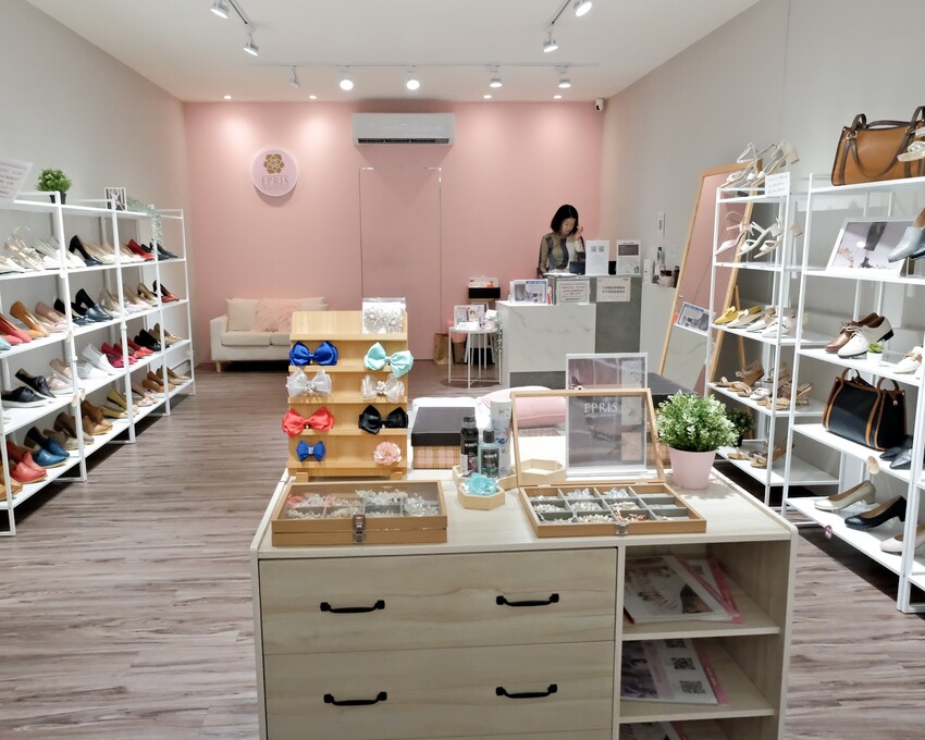 【新北婚鞋推薦】女鞋品牌EPRIS艾佩絲手工女鞋～MIT製造男女平價婚鞋、大尺碼婚鞋、皮鞋推薦～全台有門市可以現場試穿，棉花糖女孩好穿婚鞋推薦～