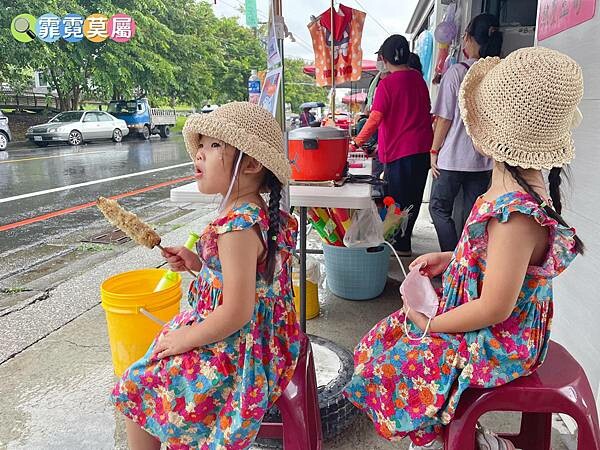 ★嘉義玩水景點★ 竹崎親水公園,免門票玩兒童戲水池備有免費停車場和盥洗室,還有阿里山火車可以看喔! (google導航竹崎車站)