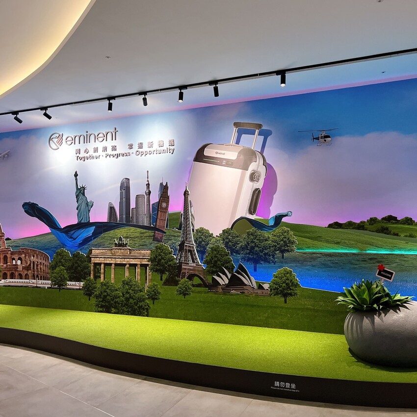 台南必去的親子景點一萬國通路創意觀光工廠,免門票還有冷氣可以吹,一次探索行李箱製作過程和歷史