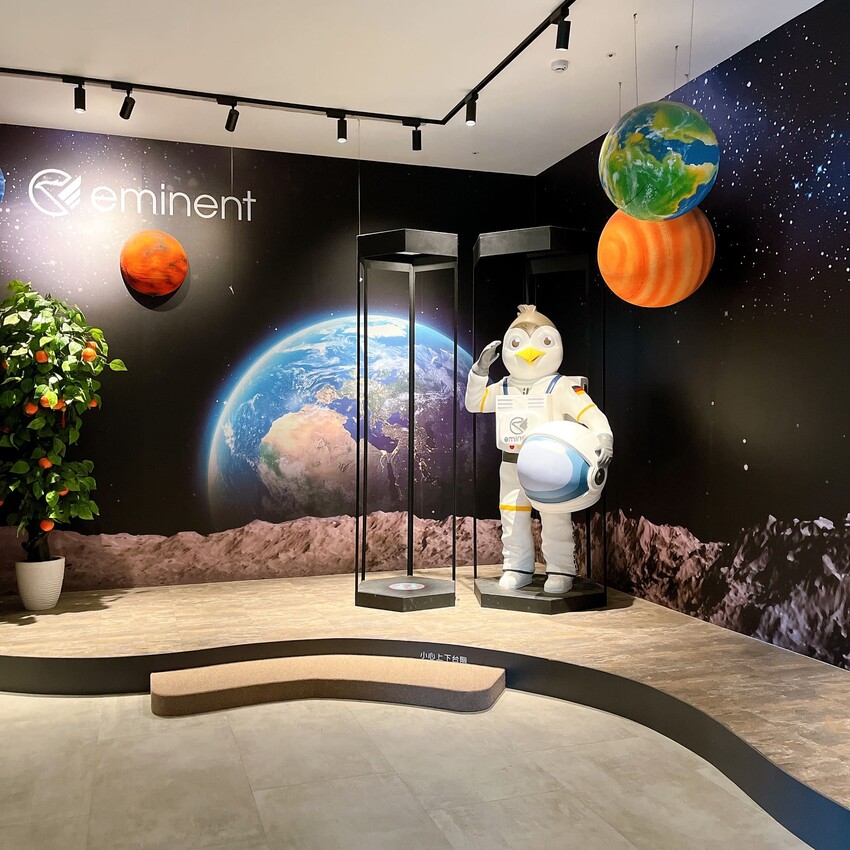 台南必去的親子景點一萬國通路創意觀光工廠,免門票還有冷氣可以吹,一次探索行李箱製作過程和歷史