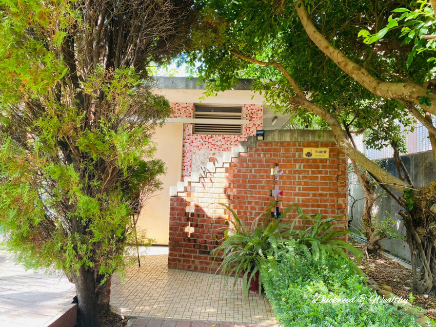 【台南將軍】「方圓美術館」文青景點|圓拱迴廊融合中西建築|徜徉在藝術展品中|