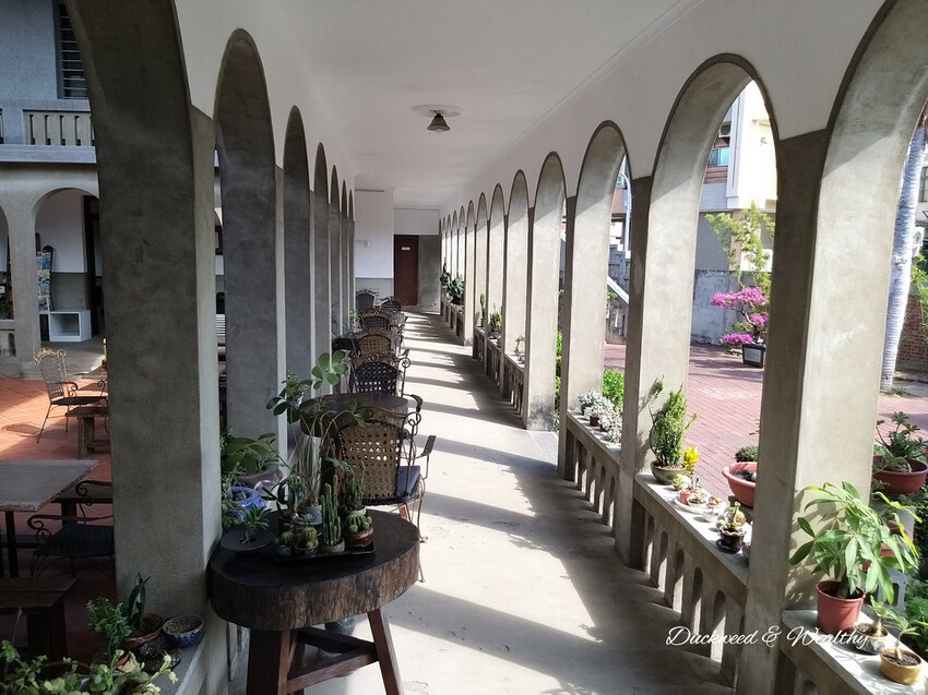 【台南將軍】「方圓美術館」文青景點|圓拱迴廊融合中西建築|徜徉在藝術展品中|