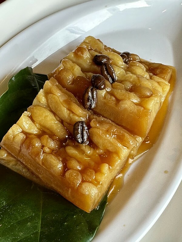 【台灣,嘉義縣,梅山鄉】茗園茶葉民宿「阿里山群山躍」舌尖上的阿里山咖啡交響樂。(阿里山美食/梅山美食