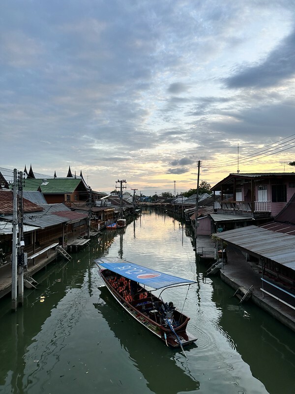 【亞洲，泰國】Dewaree Restaurant（เทวารี）～安帕瓦(Amphawa)的華麗輕奢模樣的餐館與咖啡館，終於又再訪