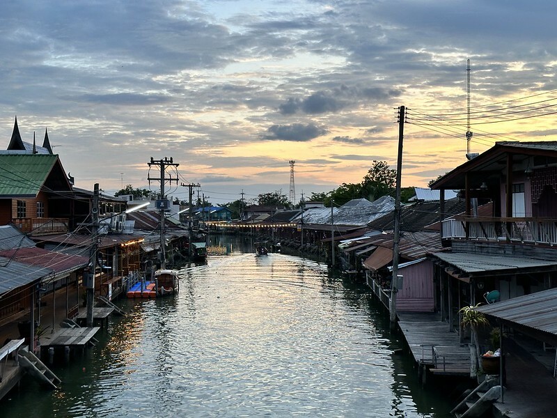 【亞洲，泰國】Dewaree Restaurant（เทวารี）～安帕瓦(Amphawa)的華麗輕奢模樣的餐館與咖啡館，終於又再訪