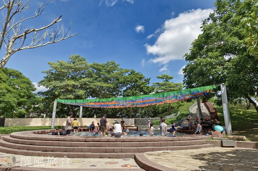 「2023桃園地景藝術節－龍潭展區」流於膚淺與讓人失望的巨大Hello Kitty展出！主辦單位真的有思考客家精神