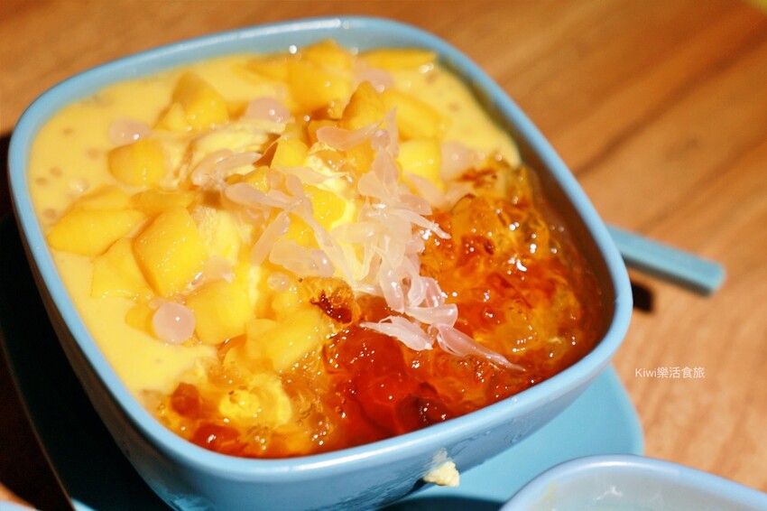 澳門楊枝金撈 (沙梨頭總店)︱澳門甜點推薦至尊楊枝金撈、杏仁雪燕桃膠燉椰皇來澳門必吃美食！