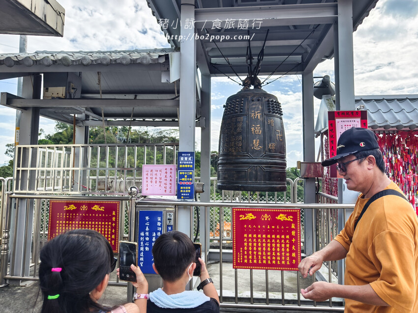 南投。中寮》金龍山法華寺。長達110米的亞洲最大金龍雕像