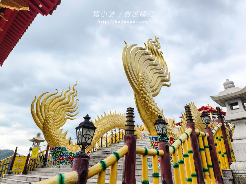 南投。中寮》金龍山法華寺。長達110米的亞洲最大金龍雕像