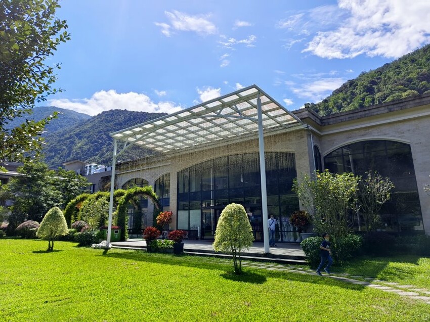 【埔里】台一生態休閒農場．愛上百香藤蔓宴! 療癒的下午茶時光~