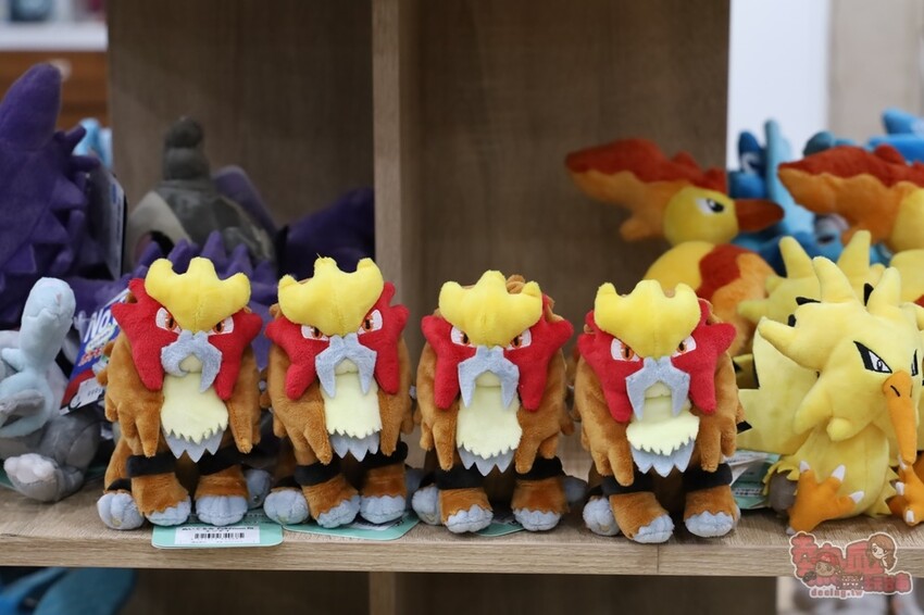 【台南景點】扭蛋將軍x轉蛋概念館旗艦店!台南的寶可夢中心,台南最大扭蛋店,盲盒一番賞玩起來~ - 熱血玩台南。跳躍新世界