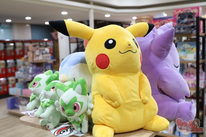 【台南景點】扭蛋將軍x轉蛋概念館旗艦店!台南的寶可夢中心,台南最大扭蛋店,盲盒一番賞玩起來~ - 熱血玩台南。跳躍新世界