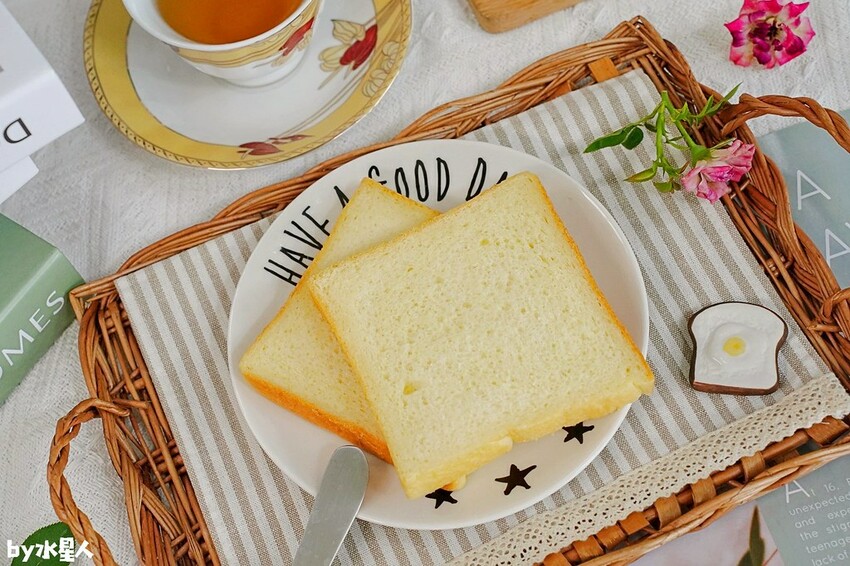 石川乳酪:南投草屯好吃流淚玫瑰生吐司,一週只賣三天,石川鹿生