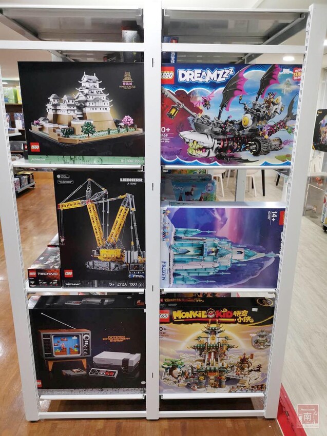 【臺南扭蛋】台南寶可夢中心在這裡，也有盲盒、日本流行扭蛋等，只有在迪士尼能買到的TOMICA小車打六折，加入會員送100元購物金~扭蛋將軍x轉蛋概念館 - 南人幫