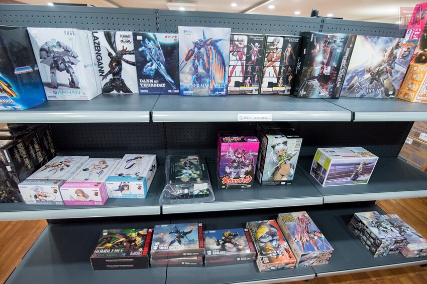 【臺南扭蛋】台南寶可夢中心在這裡，也有盲盒、日本流行扭蛋等，只有在迪士尼能買到的TOMICA小車打六折，加入會員送100元購物金~扭蛋將軍x轉蛋概念館 - 南人幫