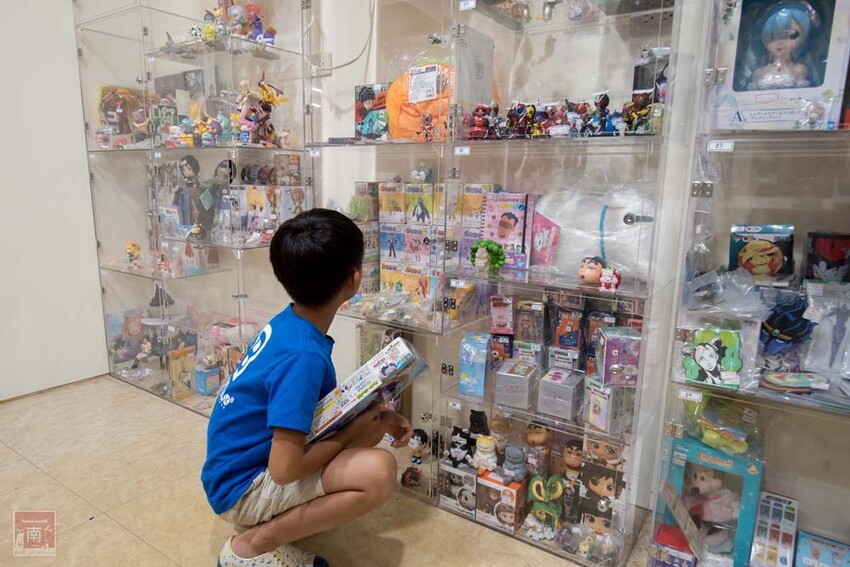 【臺南扭蛋】台南寶可夢中心在這裡，也有盲盒、日本流行扭蛋等，只有在迪士尼能買到的TOMICA小車打六折，加入會員送100元購物金~扭蛋將軍x轉蛋概念館 - 南人幫