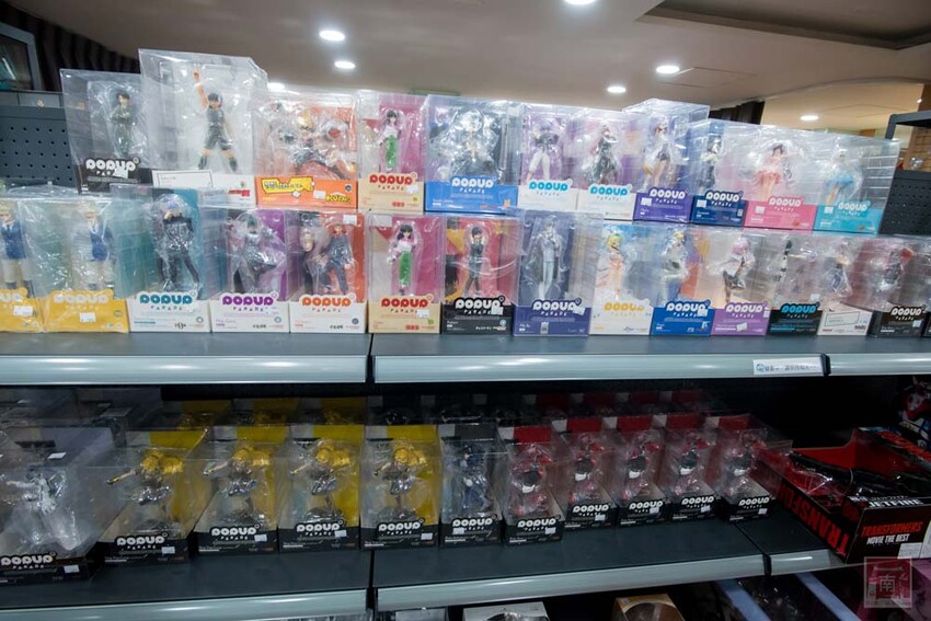 【臺南扭蛋】台南寶可夢中心在這裡，也有盲盒、日本流行扭蛋等，只有在迪士尼能買到的TOMICA小車打六折，加入會員送100元購物金~扭蛋將軍x轉蛋概念館 - 南人幫