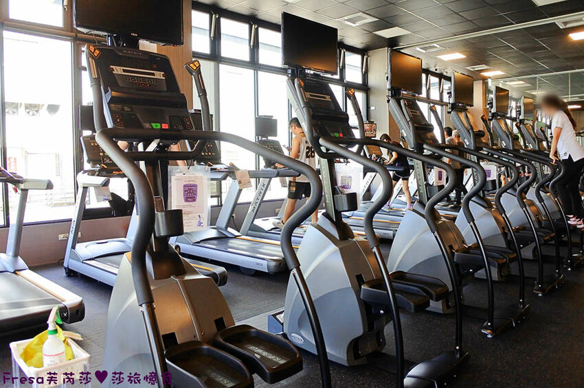 台南健身【深呼吸運動會館（安南館）】一對一教練親切教學.豐富課程飆出熱汗.健康運動好習慣│安南健身│台南運動 - Fresa芙芮莎♥莎旅憶食