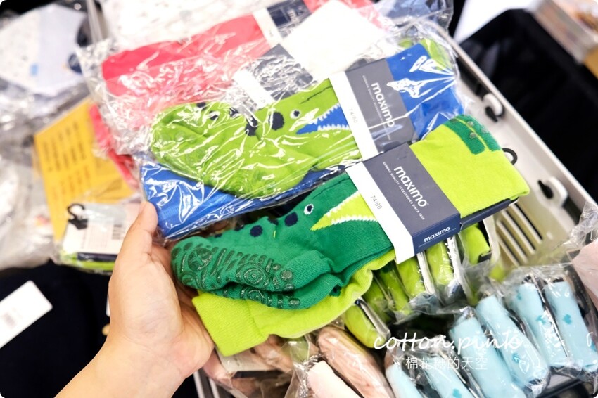 台中巷弄粉紅小市集好好買！香氛、圍巾、羊毛～超仙的啦！ - 棉花糖的天空