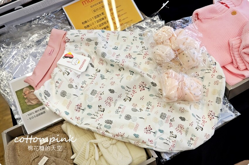 台中巷弄粉紅小市集好好買！香氛、圍巾、羊毛～超仙的啦！ - 棉花糖的天空