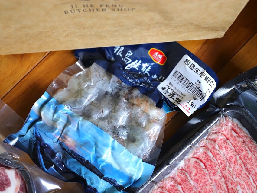 極禾楓肉舖-崇明門市：台南精品肉舖就在這/日本A5和牛.伊比利豬這邊都能買到/代客分切.客製肉量超方便/在家就能輕鬆料理上菜~ - 進食的巨鼠