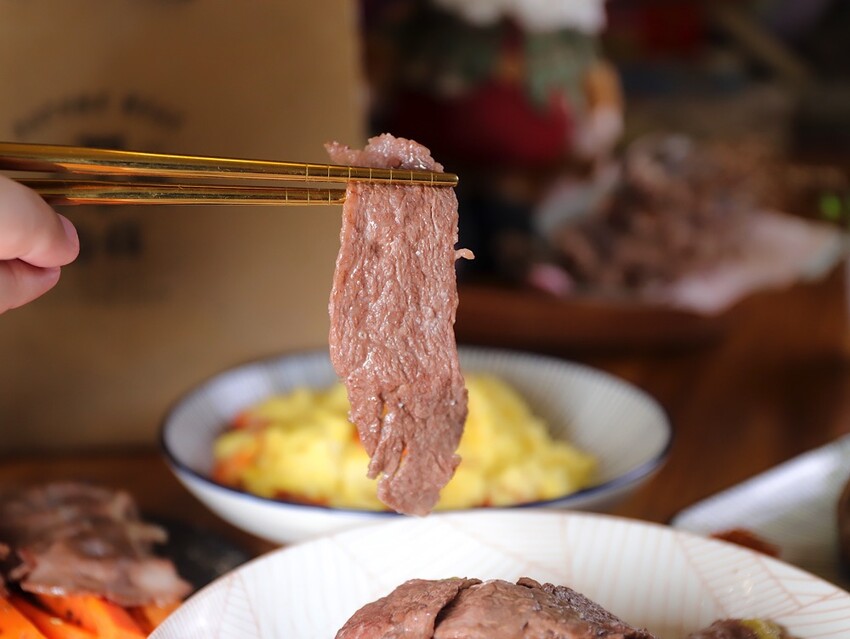 極禾楓肉舖-崇明門市：台南精品肉舖就在這/日本A5和牛.伊比利豬這邊都能買到/代客分切.客製肉量超方便/在家就能輕鬆料理上菜~ - 進食的巨鼠