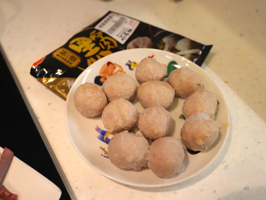 極禾楓肉舖-崇明門市：台南精品肉舖就在這/日本A5和牛.伊比利豬這邊都能買到/代客分切.客製肉量超方便/在家就能輕鬆料理上菜~ - 進食的巨鼠