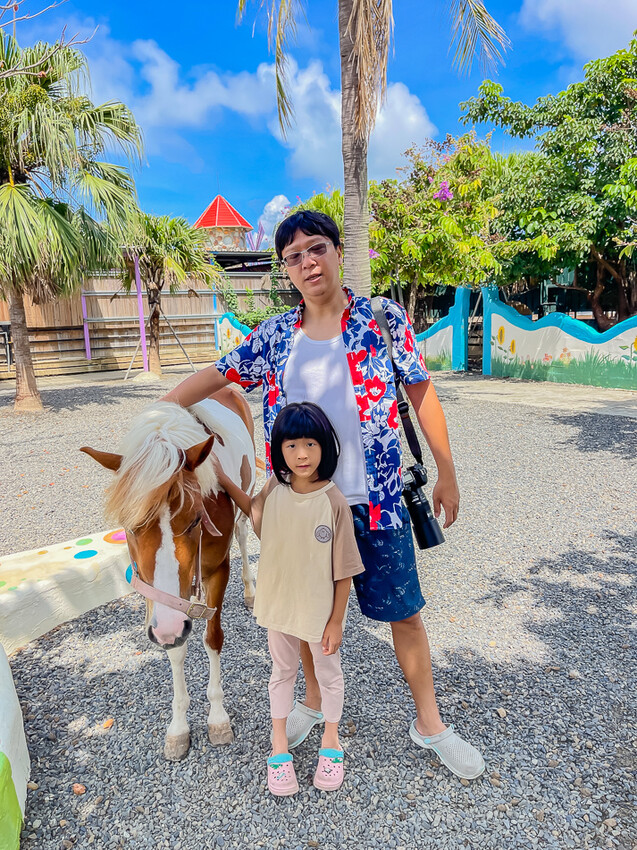 恆春墾丁旅遊 – 墾草趣民宿 / 墾草趣親子園區