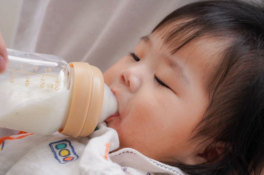 US baby優生嬰兒奶瓶 |新生兒奶瓶推薦，防脹氣、好拿握奶瓶挑選材質首選！ - 艾薇覓食趣