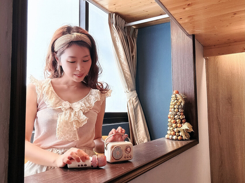 idol K8 Carry me 隨身 K 歌精靈，想唱就唱隨時解Hign 最開懷～