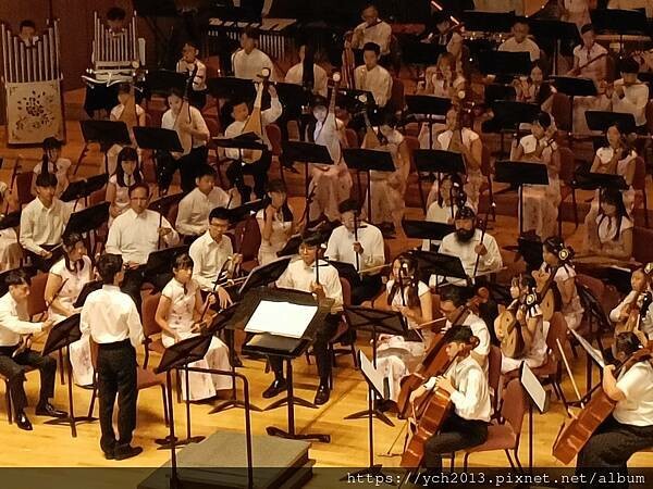 台北中山堂欣賞國樂團表演